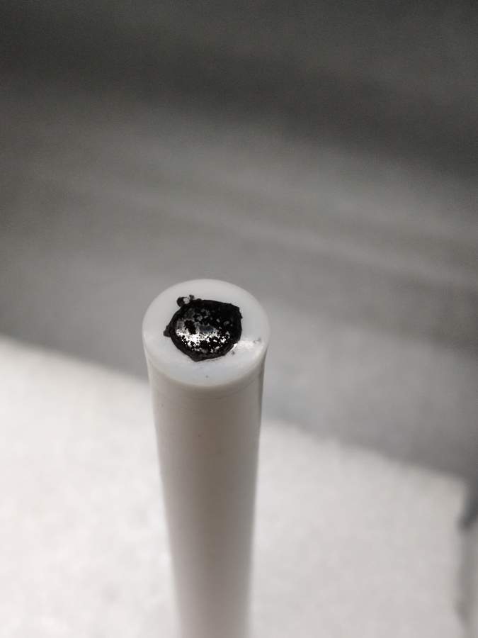 玻碳电极负载催化剂不均匀